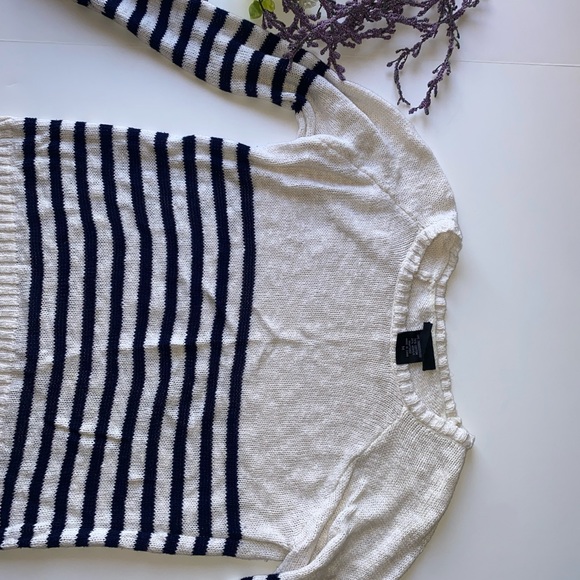 Sweater - Picture 5 of 5